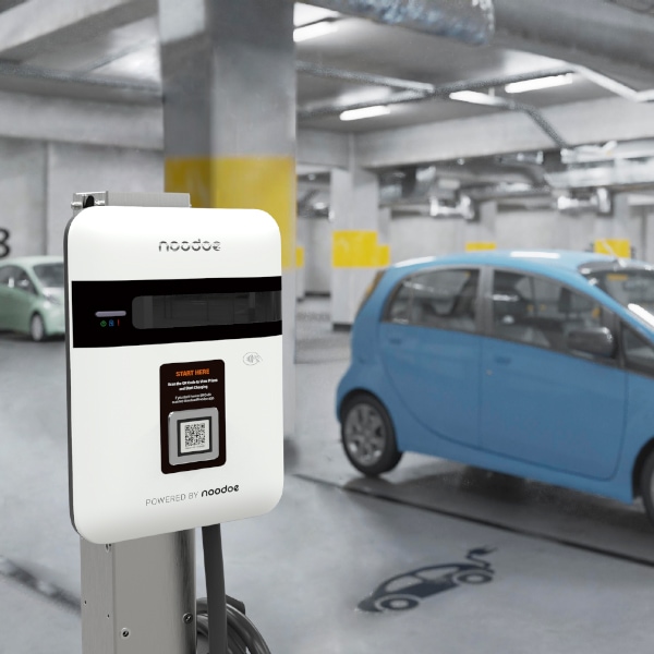 A7 ev charging level 2 station deployed at a parking spot. Installing public ev charging stations with Noodoe ev charging solution